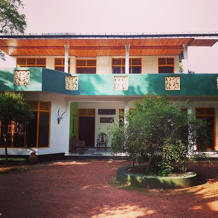 Guesthouse Sunshine Алутгама Экстерьер фото