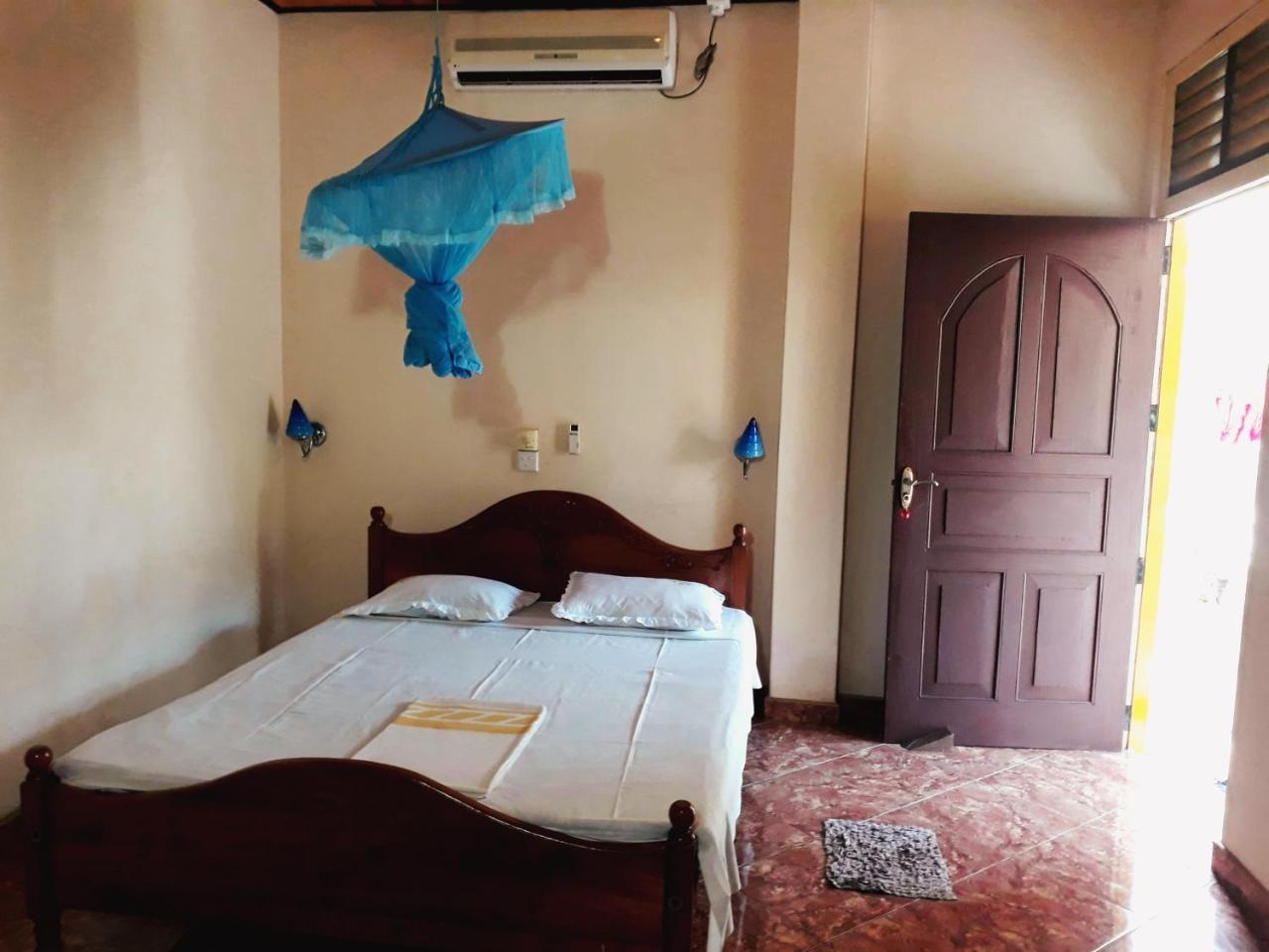 Guesthouse Sunshine Алутгама Экстерьер фото